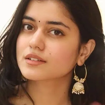 Aishwarya Sharma