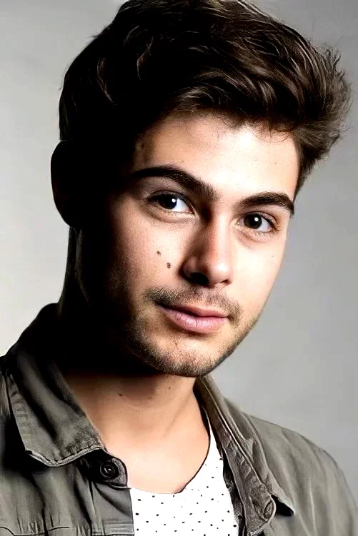  Rafael Vitti