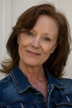  Sinda Nichols photo