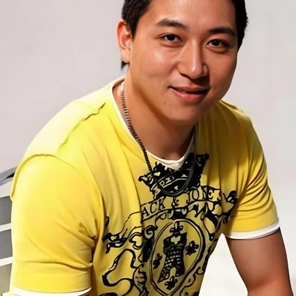  Qiu Jia