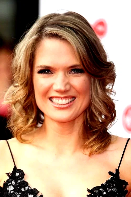  Charlotte Hawkins