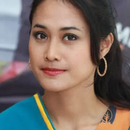 Putri Ayudya