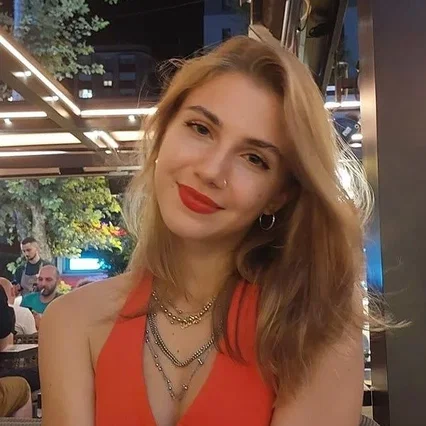  Dora Akan Zlatanova