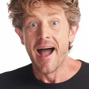 Photo star :  Jason Nash