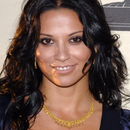  Navi Rawat