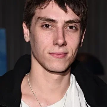  Alexander Arnold