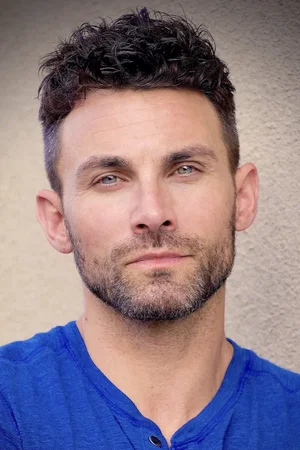  Erik Fellows photo