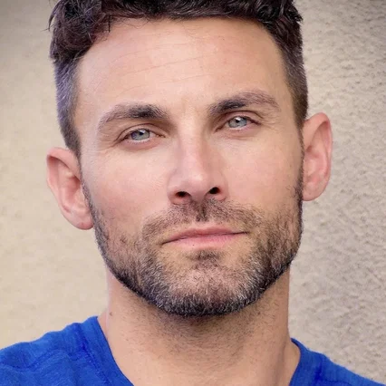  Erik Fellows