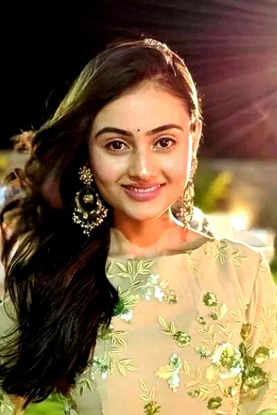  Janki Bodiwala