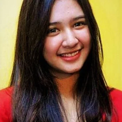  Mikha Tambayong