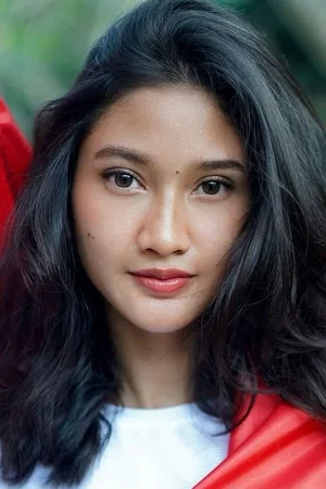  Claresta Taufan Kusumarina photo