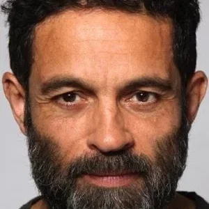  Anthony Barclay