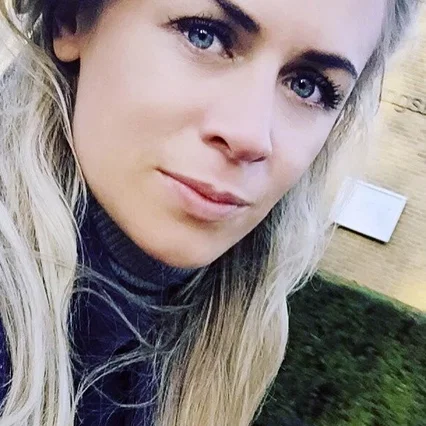  Fleur Minjon