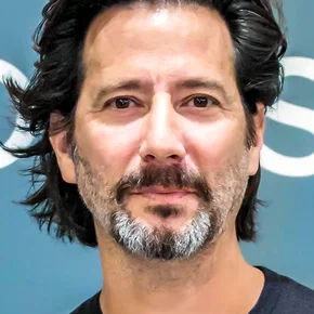 Photo star : Henry Ian Cusick