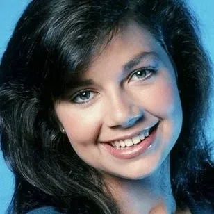  Justine Bateman