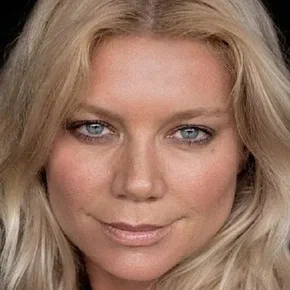 Photo star : Peta Wilson
