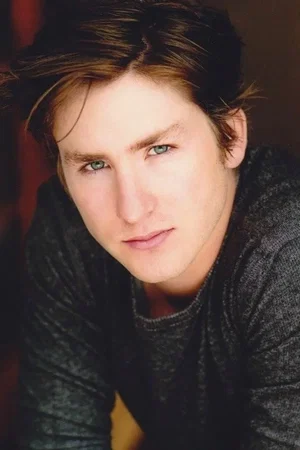 Jesse Moss photo