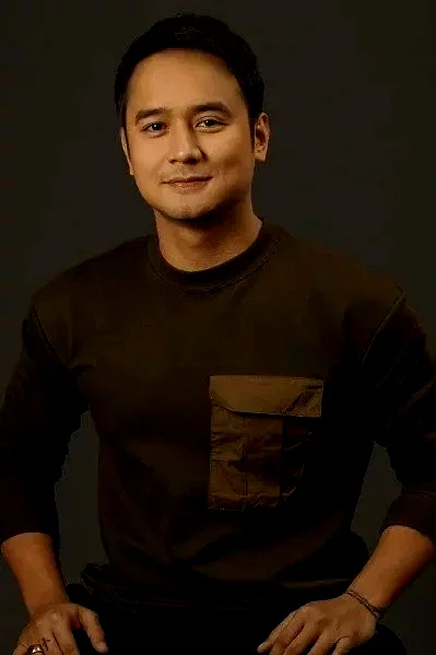  JM de Guzman