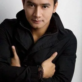 Photo star :  JM de Guzman