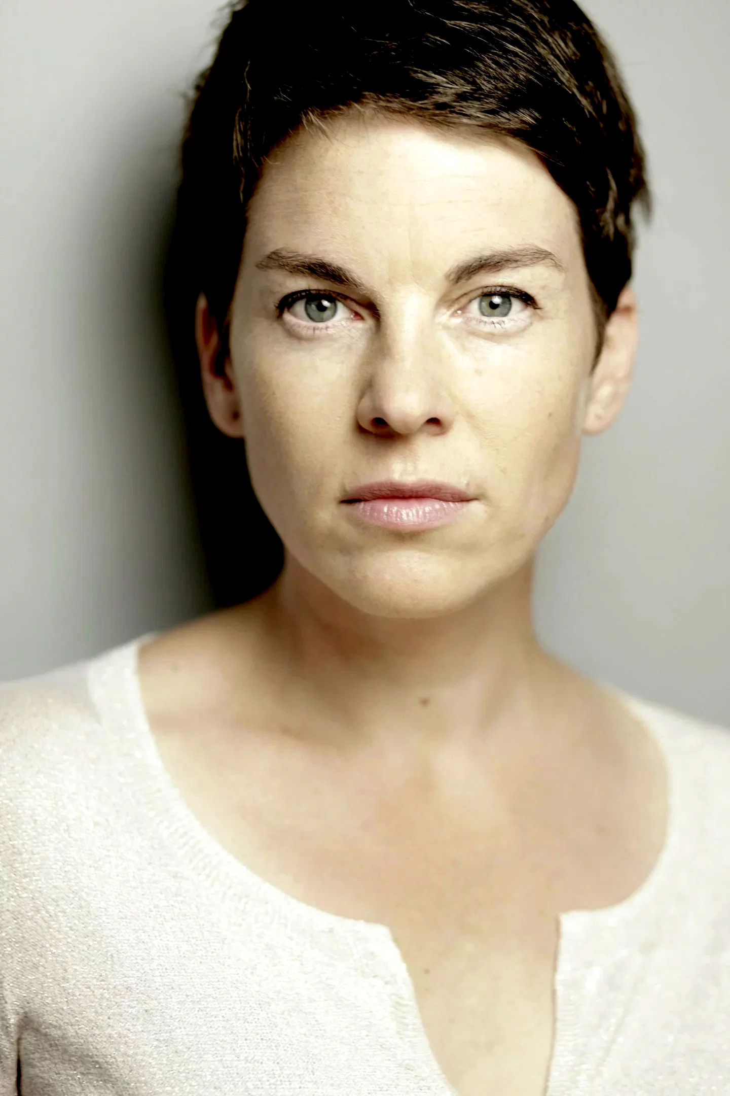 Victoria Mayer