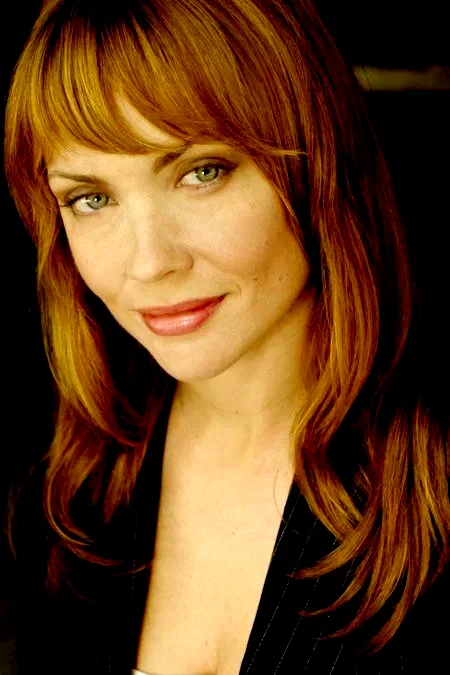  Bonnie Root