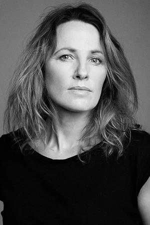  Helen Behan photo