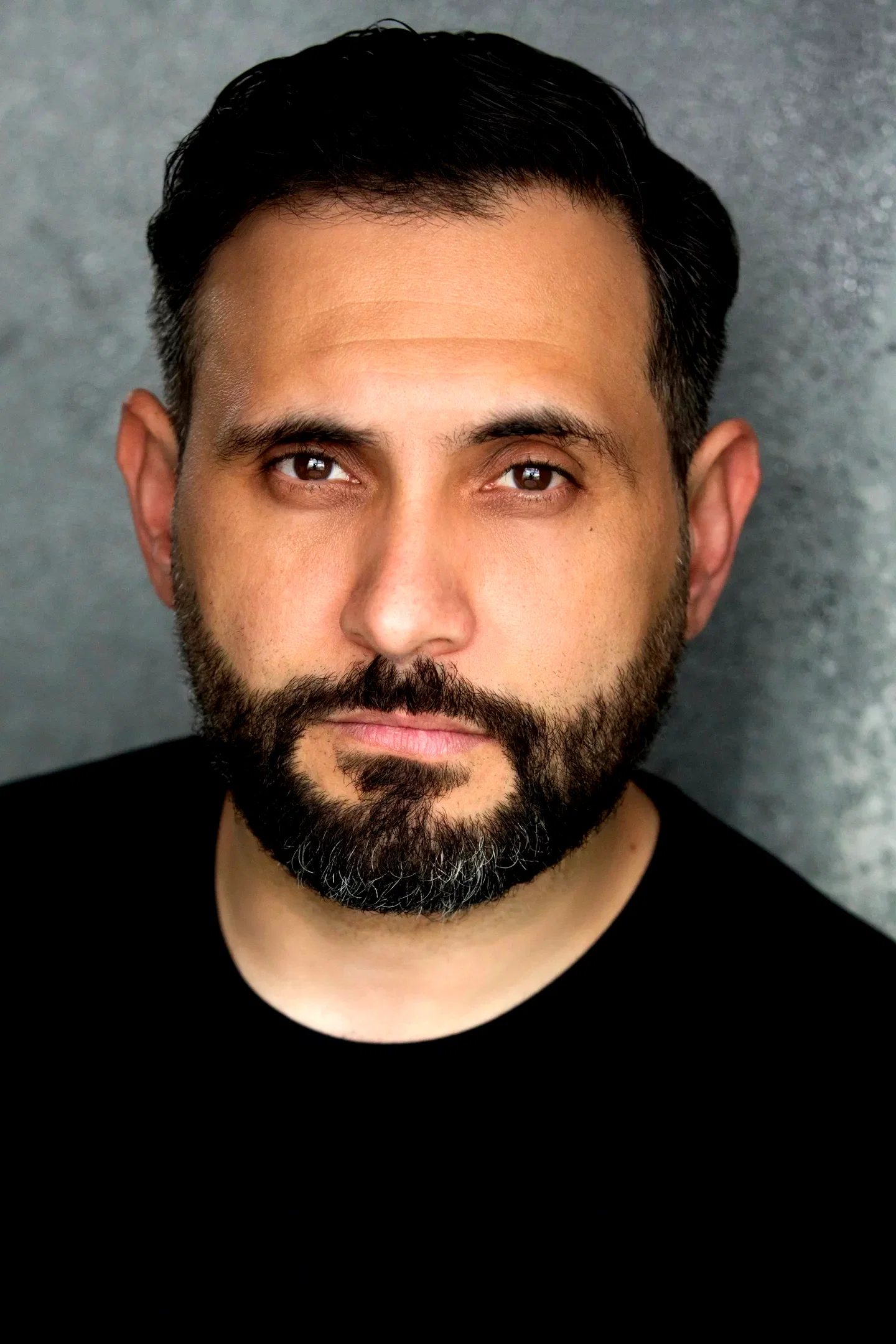  Yassine Mkhichen