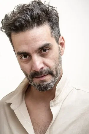  Adrián Navarro photo