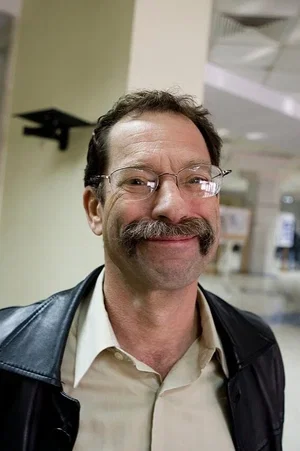  Joel Beinin photo