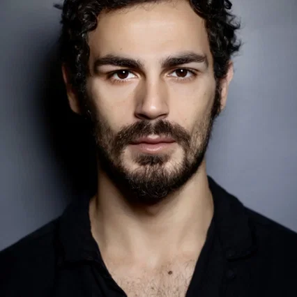  Erdem Kaynarca
