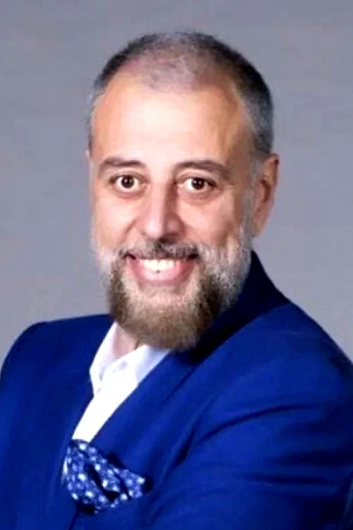  Hamdi Alkan