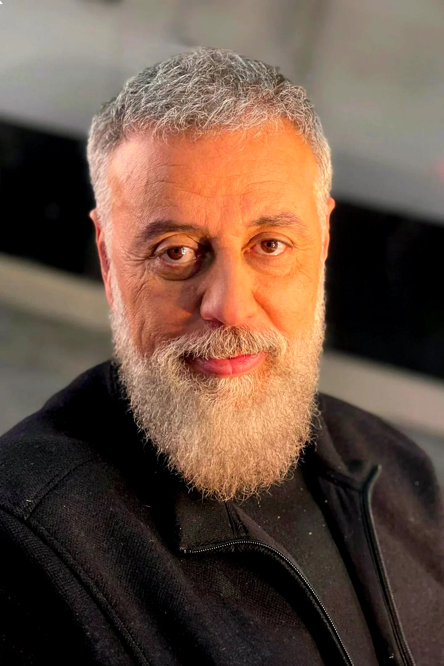  Hamdi Alkan