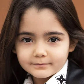 Photo star :  Dea Lanzaro