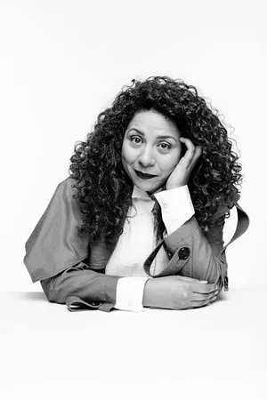  Mahalia Belo photo