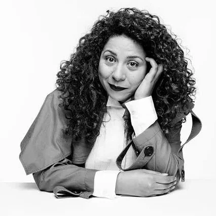  Mahalia Belo