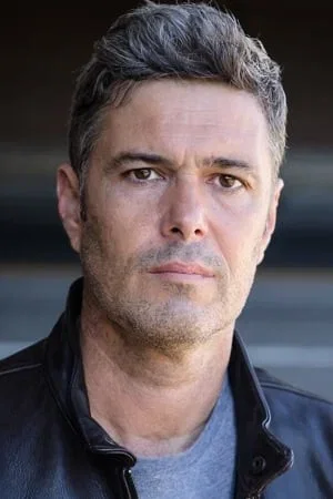 Photo de  Carlos Bernard