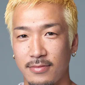 Photo star :  Satoshi Uekiya