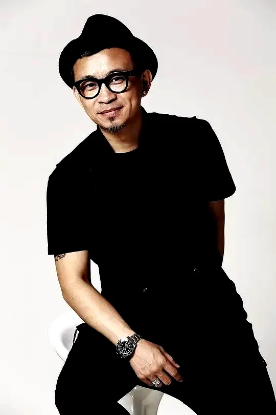  Leo Zhang