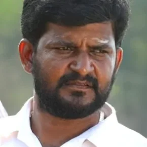 Photo star :  Vadivel Murugan