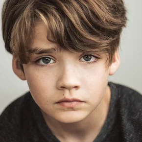 Photo star :  Flynn Gray