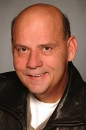  Monty Hoffman photo