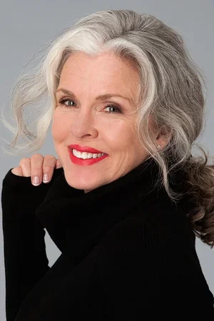  Hilary Momberger-Powers photo
