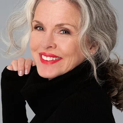  Hilary Momberger-Powers