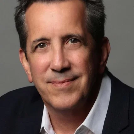  Christopher DeFaria