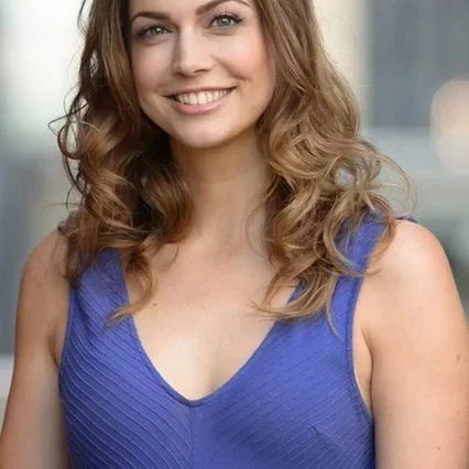  Katlyn Carlson