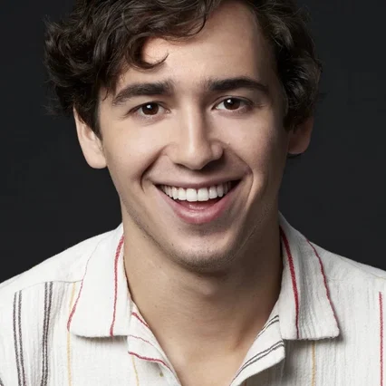  Marcello Hernández