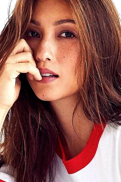  Solenn Heussaff