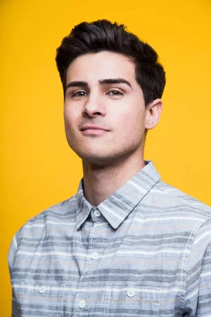  Anthony Padilla photo