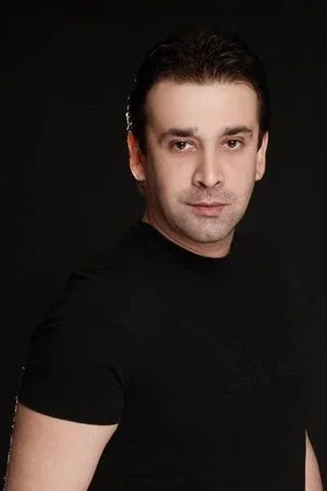  Karim Abdel Aziz photo