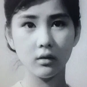  Makiko Aoi